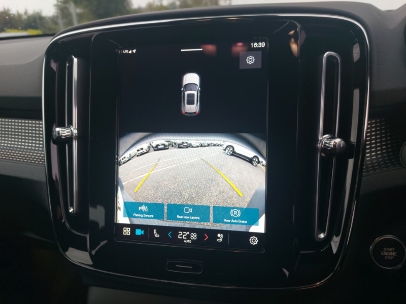 Used Volvo XC40 2025 for sale - 76967326: Photo 11