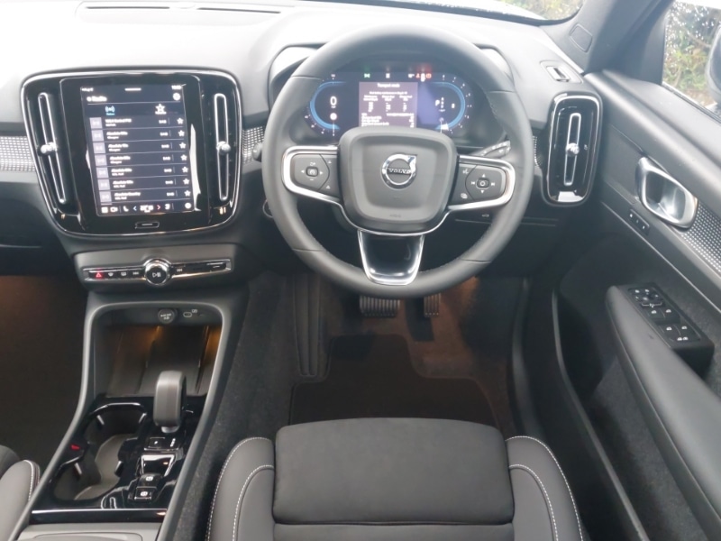 Used Volvo XC40 2025 for sale - 76967326: Photo 7