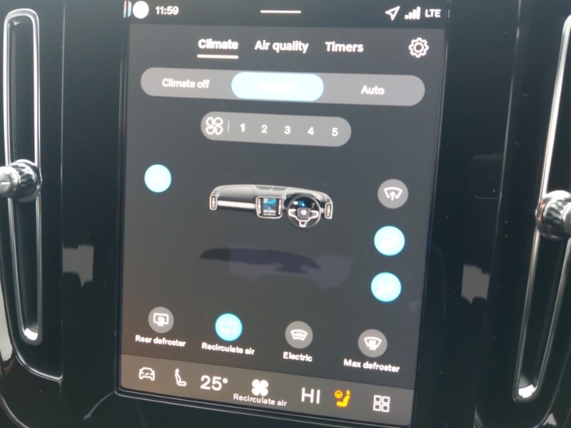 Used Volvo XC40 2025 for sale - 78103474: Photo 15