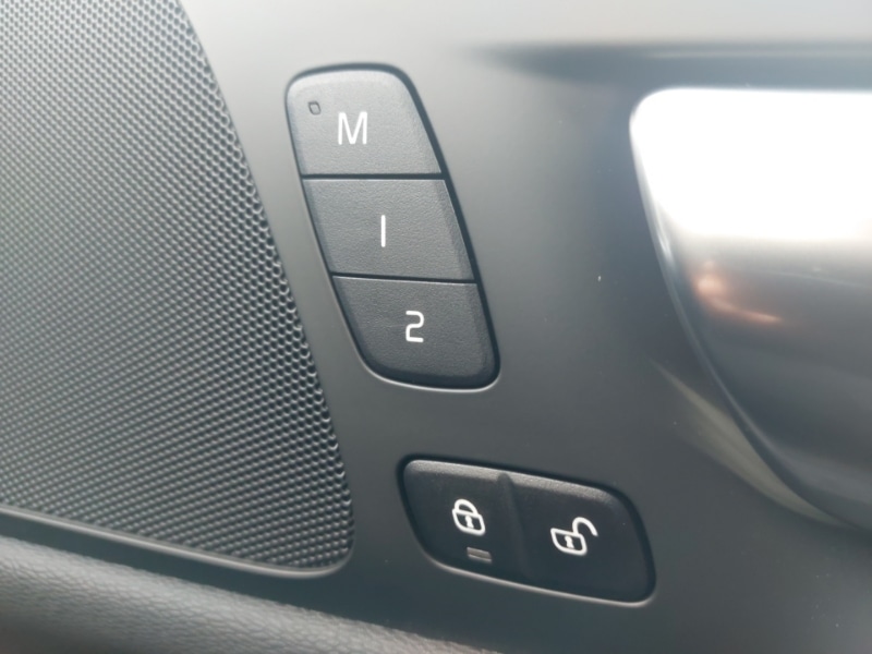 Used Volvo V60 2025 for sale - 78183647: Photo 13