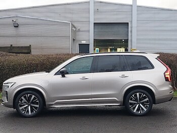Used Volvo XC90 2025 for sale - 76885538: Photo