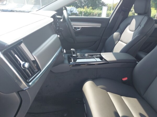 Used Volvo V90 2025 for sale - 75576164: Photo 5