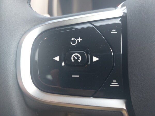 Used Volvo V90 2025 for sale - 74933675: Photo 16