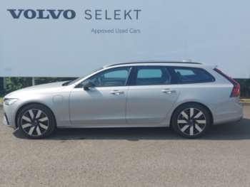 Used Volvo V90 2025 for sale - 74933675: Photo