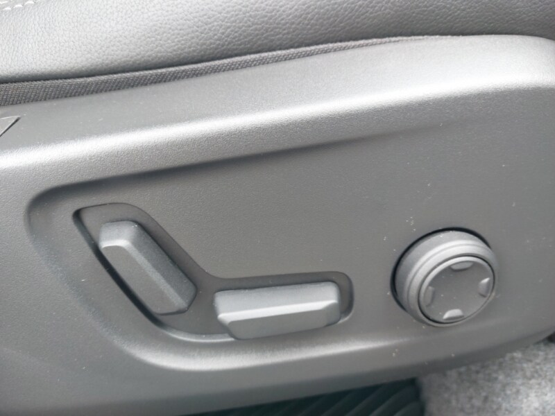 Used Volvo XC40 2025 for sale - 77999749: Photo 12