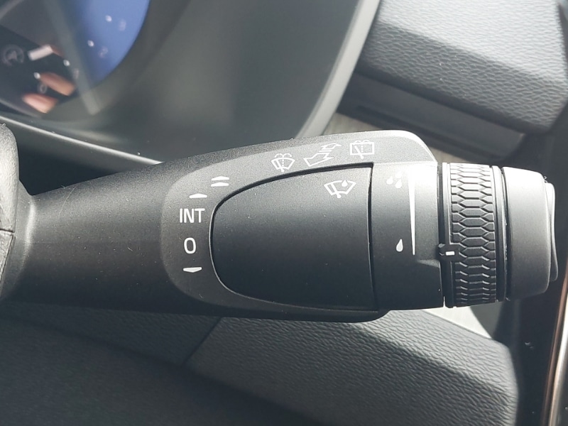 Used Volvo XC40 2025 for sale - 77999749: Photo 18