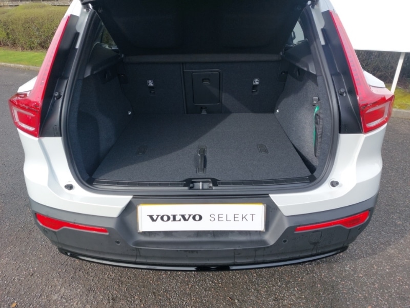 Used Volvo XC40 2025 for sale - 77999749: Photo 8