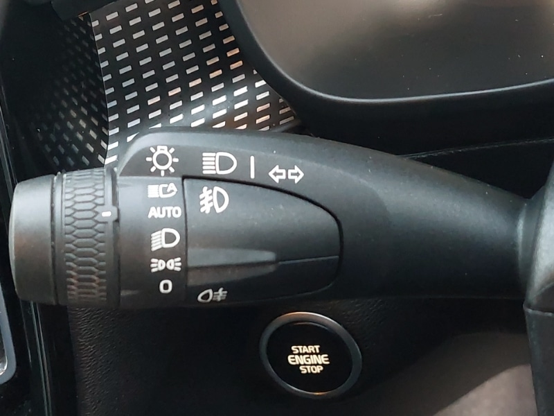 Used Volvo XC40 2021 for sale - 76864563: Photo 18