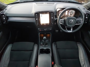 Used Volvo XC40 2021 for sale - 76864563: Photo