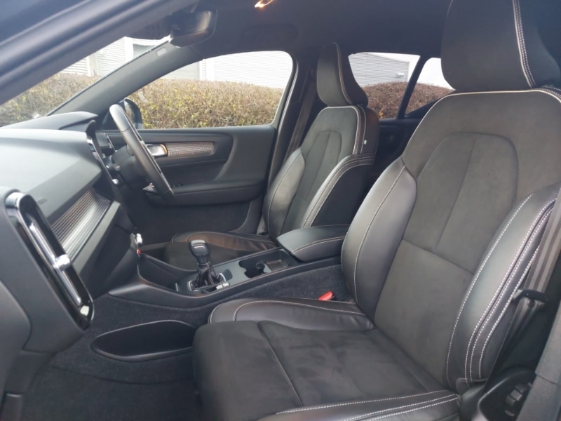 Used Volvo XC40 2021 for sale - 76864563: Photo 5