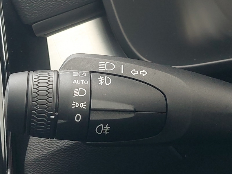 Used Volvo XC40 2025 for sale - 77611165: Photo 18