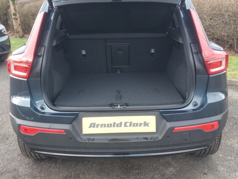 Used Volvo XC40 2025 for sale - 77611165: Photo 8