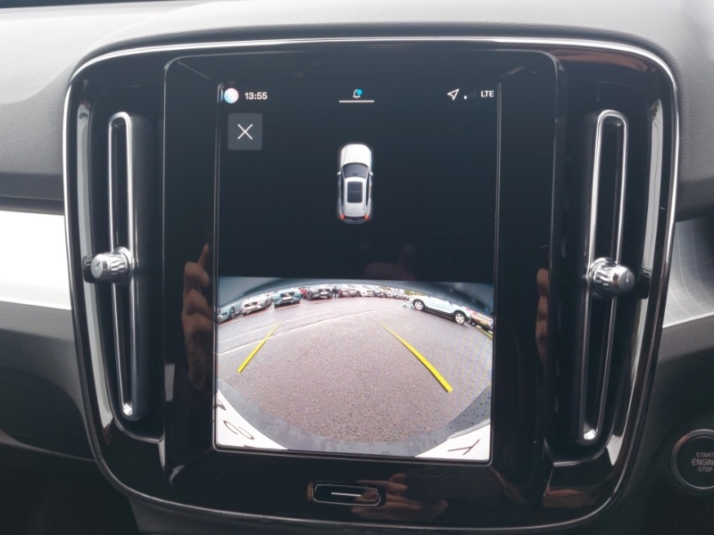 Used Volvo XC40 2025 for sale - 76150977: Photo 10