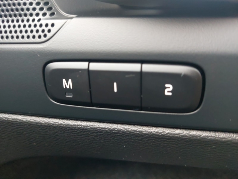 Used Volvo XC40 2025 for sale - 76150977: Photo 13
