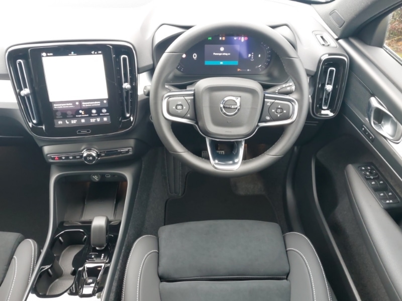 Used Volvo XC40 2025 for sale - 76150977: Photo 7