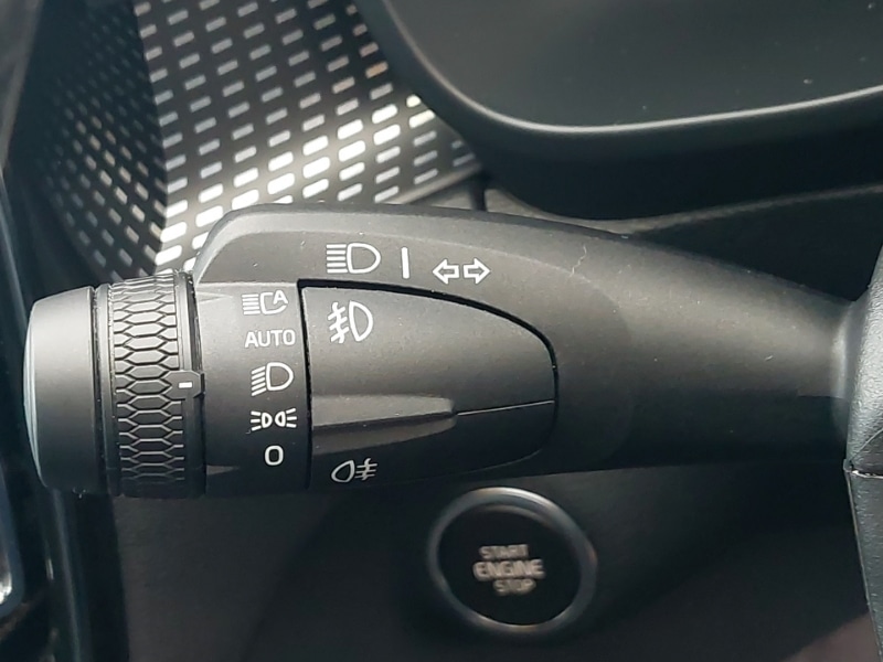 Used Volvo XC40 2024 for sale - 77265689: Photo 18