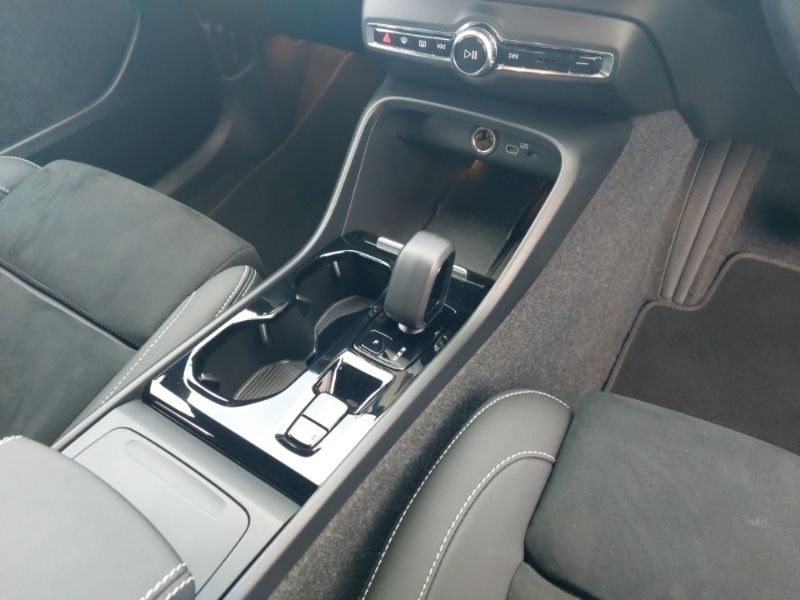 Used Volvo XC40 2024 for sale - 77265689: Photo 19