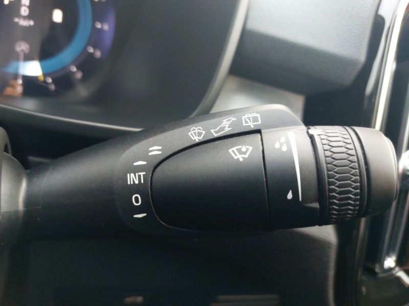 Used Volvo XC40 2023 for sale - 76834158: Photo 14