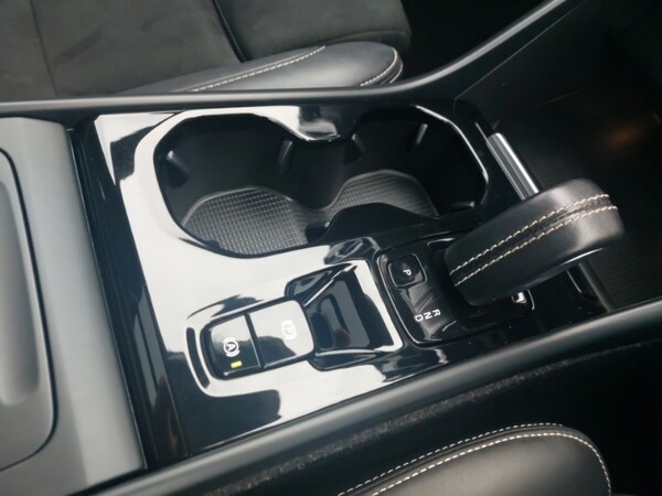 Used Volvo XC40 2021 for sale - 76160691: Photo 16