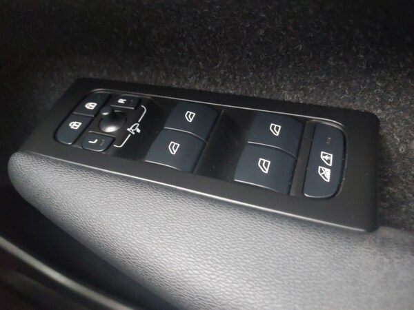 Used Volvo XC40 2021 for sale - 76160691: Photo 19