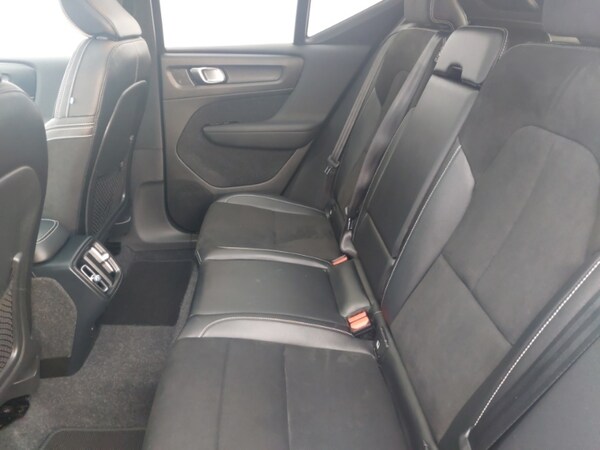 Used Volvo XC40 2021 for sale - 76160691: Photo 6