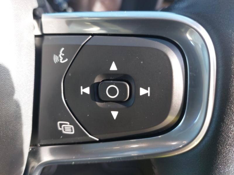 Used Volvo XC40 2019 for sale - 76392973: Photo 17