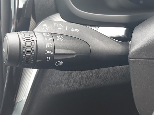 Used Volvo V60 2025 for sale - 74898671: Photo 15