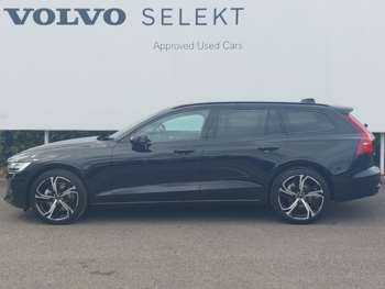 Used Volvo V60 2025 for sale - 74898671: Photo