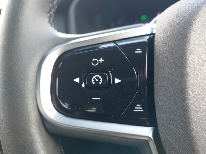 Used Volvo V90 2025 for sale - 77689672: Photo 15