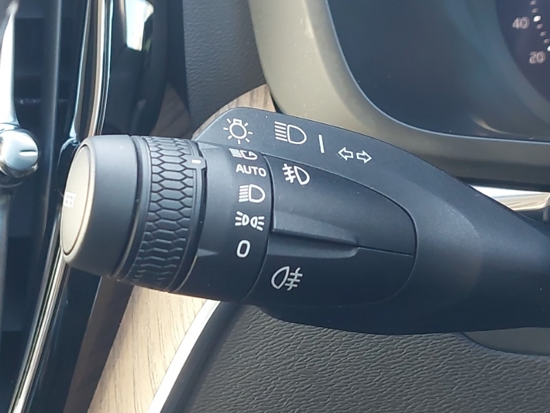 Used Volvo XC60 2025 for sale - 77933025: Photo 18