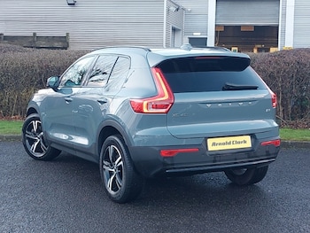 Used Volvo XC40 2023 for sale - 76897631: Photo