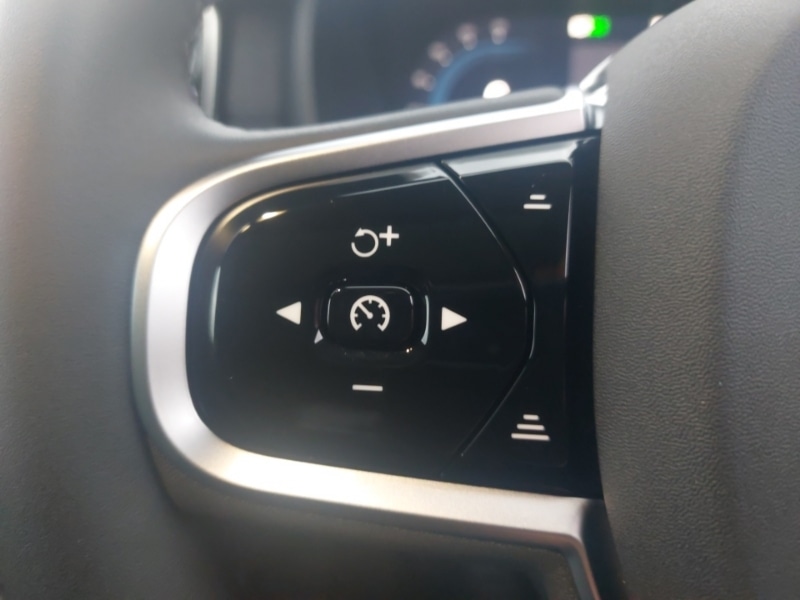 Used Volvo XC90 2025 for sale - 76493441: Photo 13