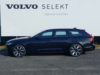 Used Volvo V90 2025 for sale - 78654252: Photo