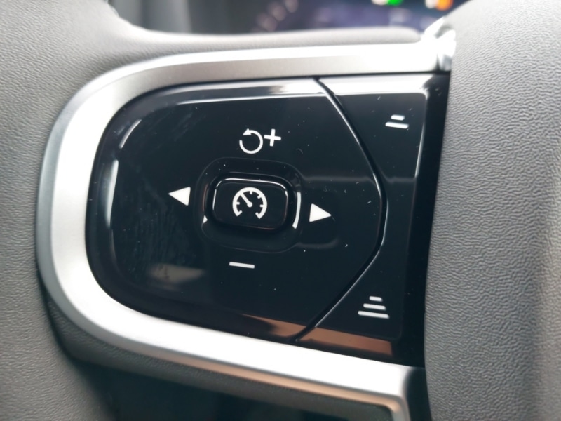 Used Volvo XC60 2025 for sale - 77197790: Photo 15