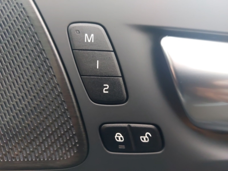 Used Volvo XC60 2024 for sale - 76540429: Photo 13