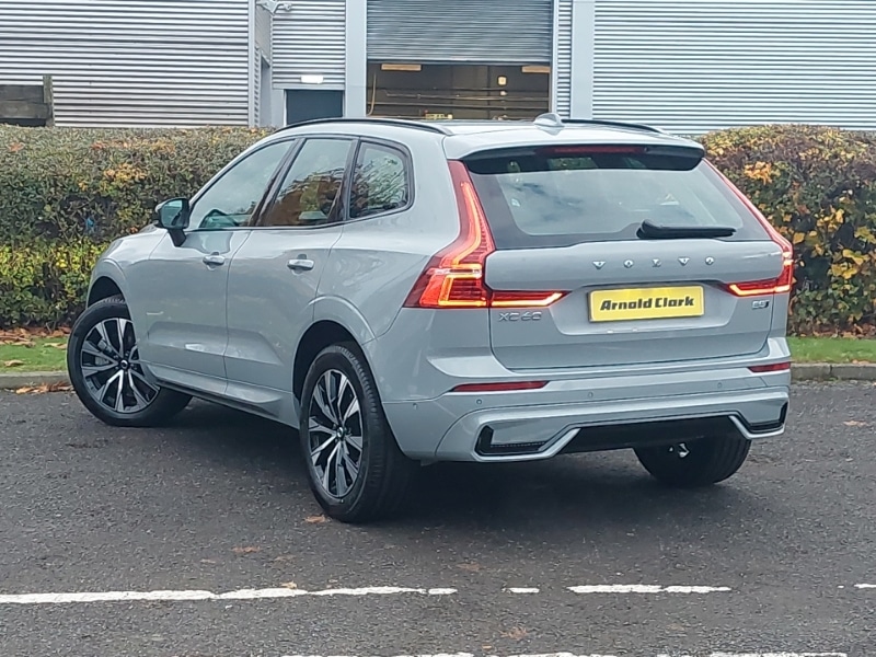 Used Volvo XC60 2024 for sale - 76540429: Photo 3