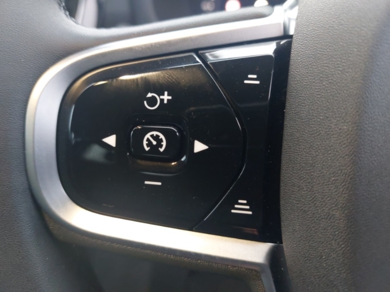 Used Volvo V60 2025 for sale - 76713511: Photo 16