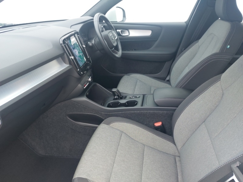 Used Volvo XC40 2024 for sale - 76066637: Photo 5