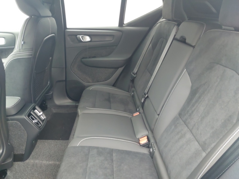 Used Volvo XC40 2025 for sale - 76150877: Photo 6