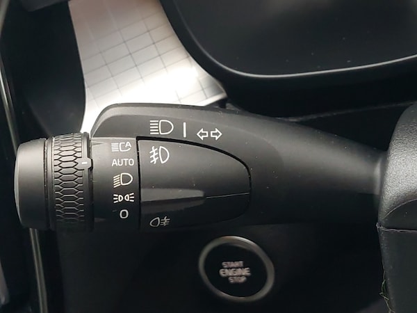 Used Volvo XC40 2022 for sale - 76289202: Photo 18