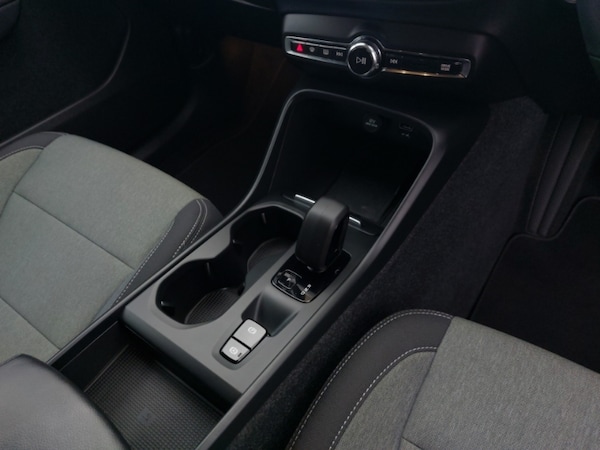 Used Volvo XC40 2022 for sale - 76289202: Photo 19