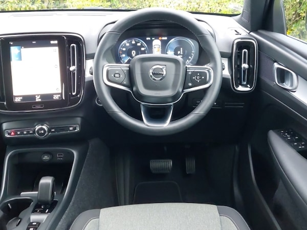 Used Volvo XC40 2022 for sale - 76289202: Photo 7