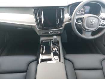 Used Volvo V90 2025 for sale - 74776093: Photo