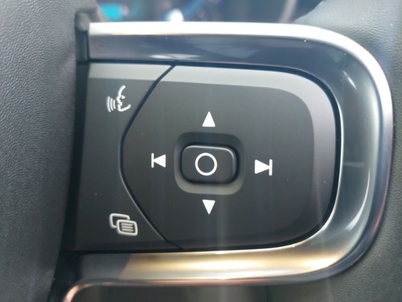 Used Volvo XC40 2025 for sale - 77223971: Photo 17