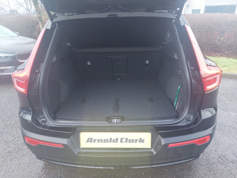 Used Volvo XC40 2025 for sale - 77223971: Photo 8