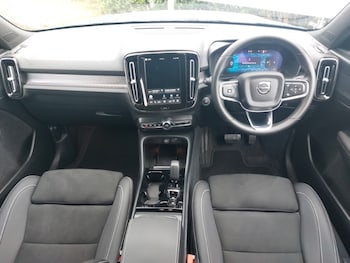 Used Volvo XC40 2024 for sale - 78790939: Photo