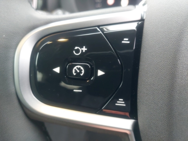 Used Volvo XC60 2025 for sale - 77466298: Photo 16