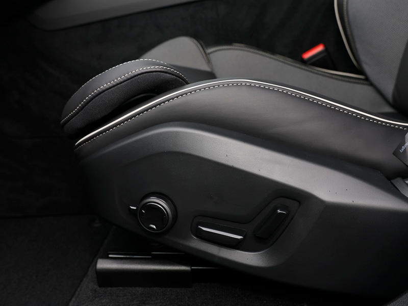 Used Volvo XC60 2025 for sale - 77767481: Photo 16