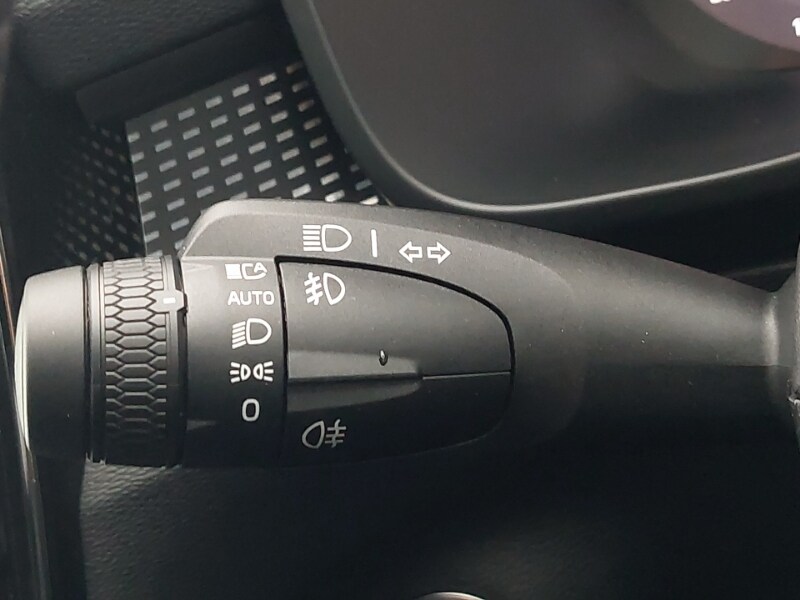 Used Volvo XC40 2025 for sale - 77518181: Photo 16