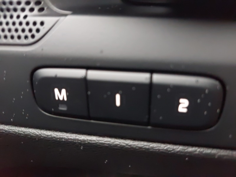 Used Volvo XC40 2025 for sale - 77518181: Photo 17